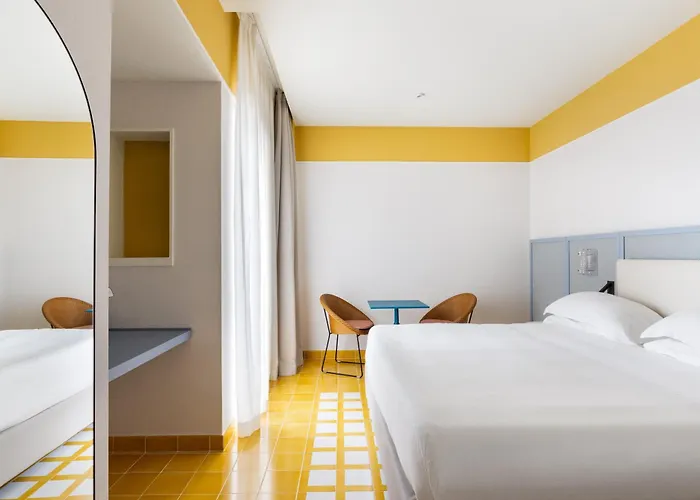 Hotel Plaza